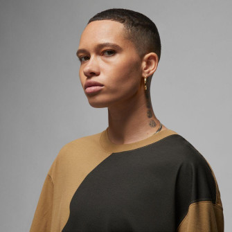 Air Jordan Graphic Oversized Women's T-Shirt ''Brown Kelp''